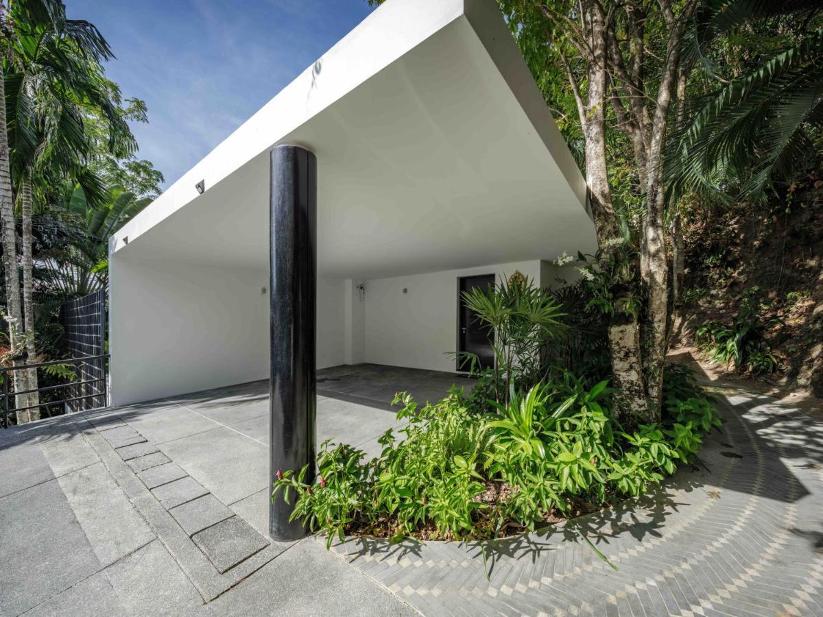 Villa Yang, Private Oceanfront Villa, 卡马拉海滩 外观 照片