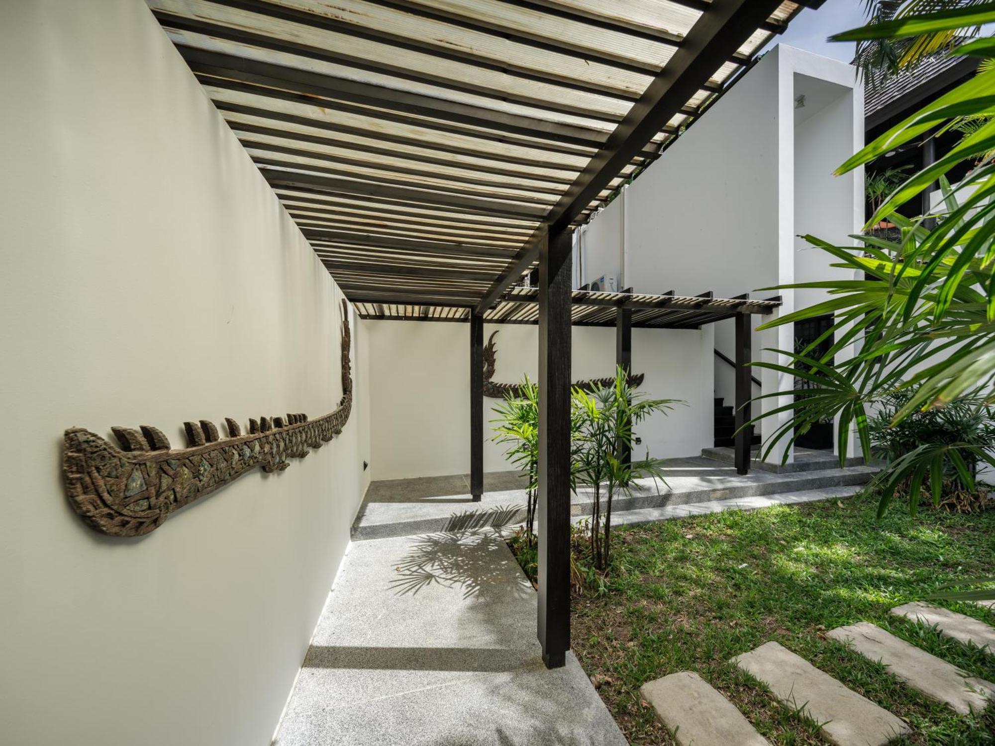 Villa Yang, Private Oceanfront Villa, 卡马拉海滩 外观 照片